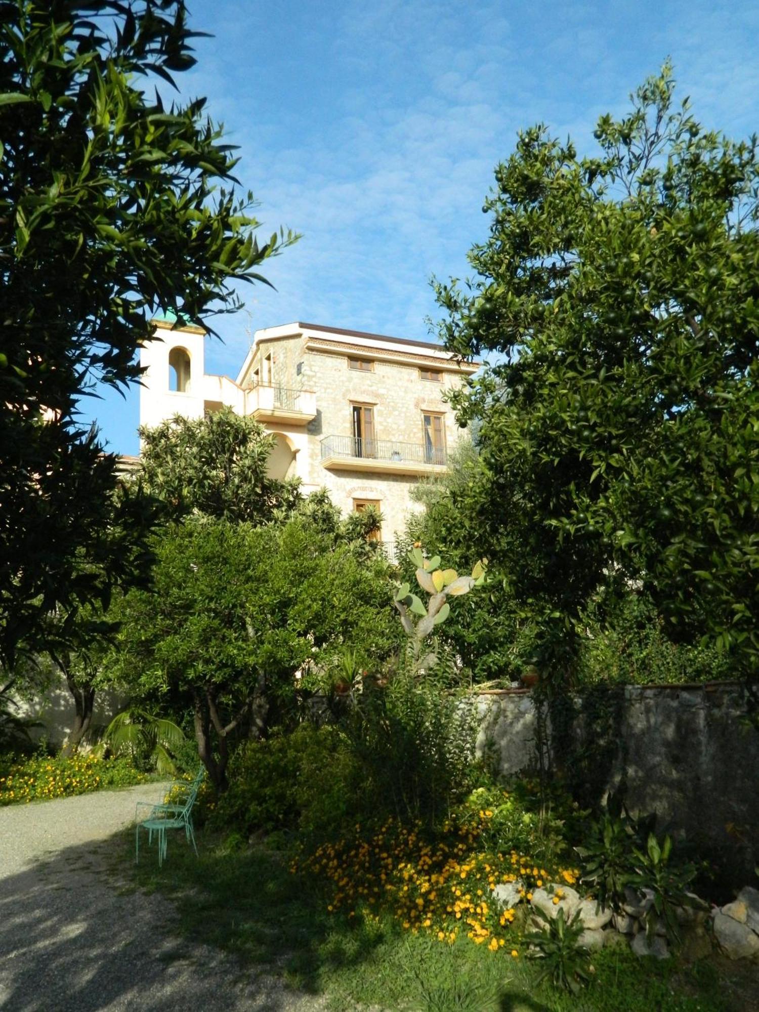 Hotel Del Sole Al Plebiscito Sapri Exterior foto